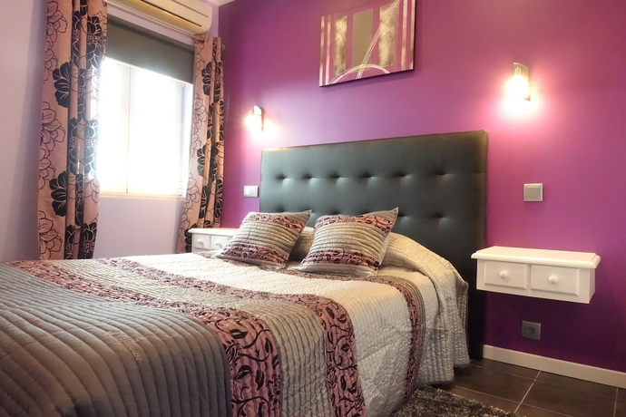 Imagen de la habitación del Hostal Casa Pinha. Foto 16