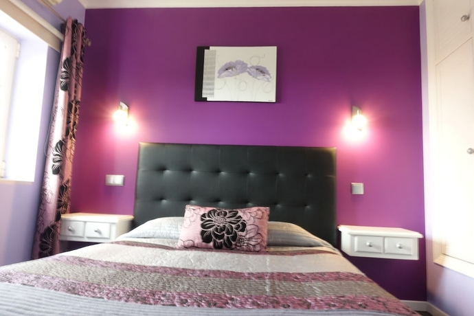 Imagen de la habitación del Hostal Casa Pinha. Foto 17