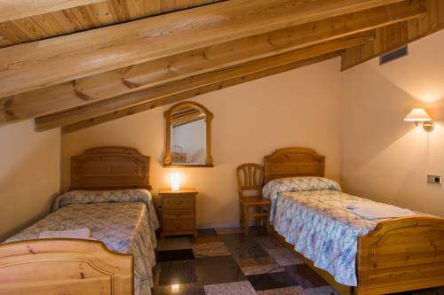 Imagen de la habitación del Hostal Casa Ramón. Foto 8