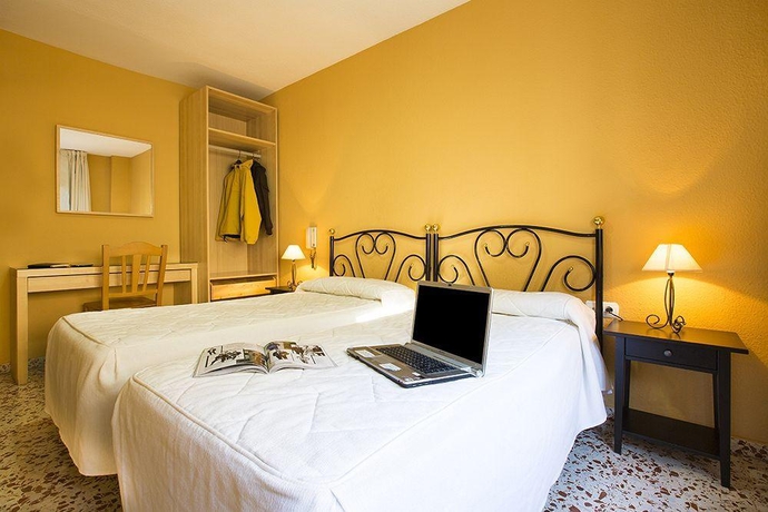 Imagen general del Hostal Casa Salvador. Foto 4