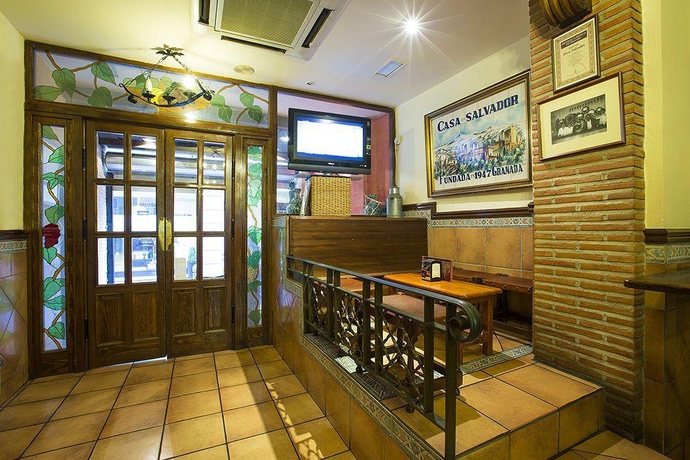 Imagen general del Hostal Casa Salvador. Foto 15