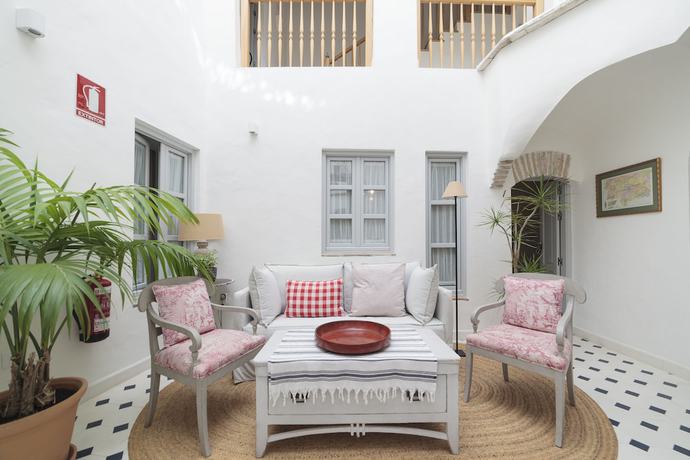 Imagen de los interiores del Hostal Casa Shelly Hospedería. Foto 15