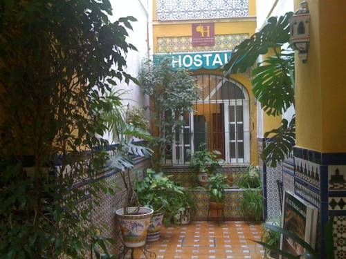 Imagen general del Hostal Casa Teva Rooms Sevilla. Foto 3