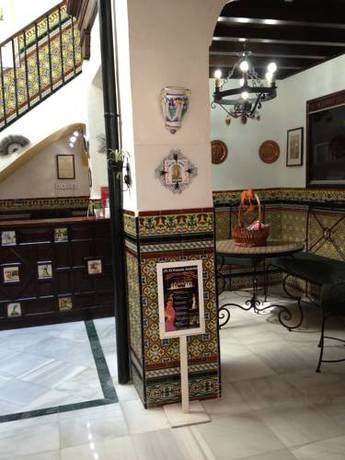 Imagen general del Hostal Casa Teva Rooms Sevilla. Foto 9