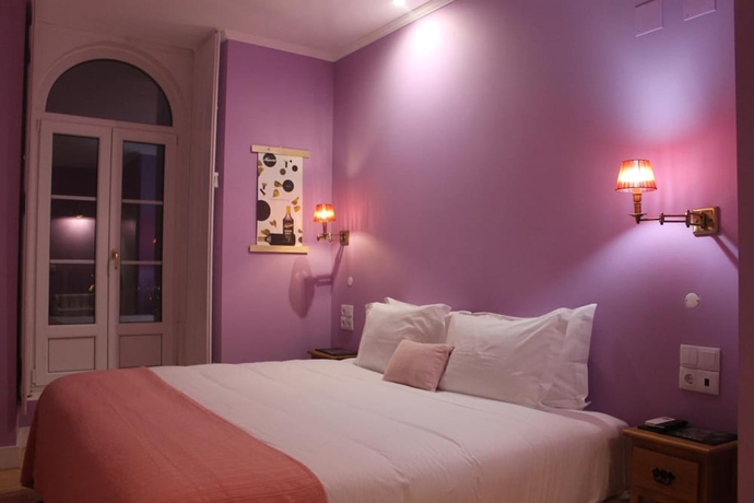Imagen de la habitación del Hostal Casa do Vinho Sintra Guest House. Foto 8