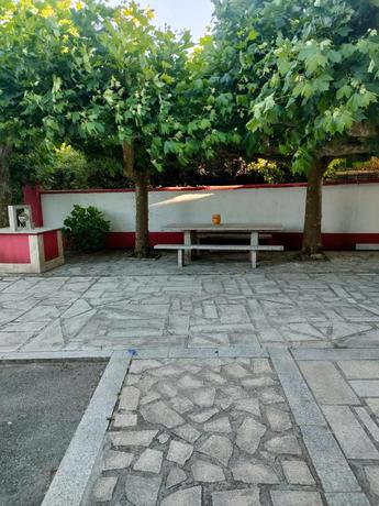 Imagen de los exteriores del Hostal Casablanca, Illa de Arousa. Foto 7