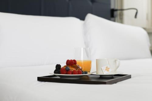 Imagen de la habitación del Hostal Casagrand Madrid. Foto 6