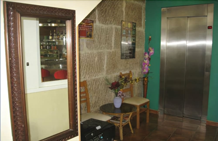 Imagen de los interiores del Hostal Casais. Foto 5