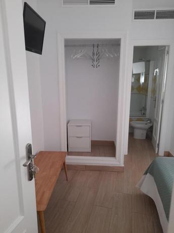Imagen de la habitación del Hostal Casandra. Foto 7