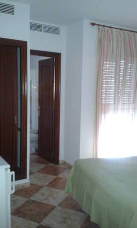 Imagen de la habitación del Hostal Casandra - antiguo Hostal Los Valencianos. Foto 8