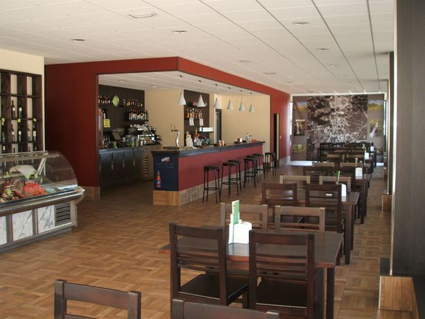 Imagen del bar/restaurante del Hostal Casas Novas Hosteleria. Foto 2