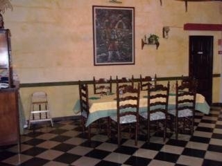 Imagen del bar/restaurante del Hostal Castell de Lô. Foto 8