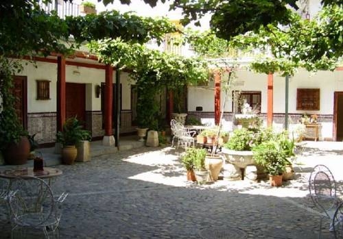 Imagen general del Hostal Castilla, Aranjuez. Foto 15