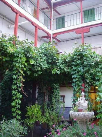 Imagen general del Hostal Castilla, Aranjuez. Foto 9