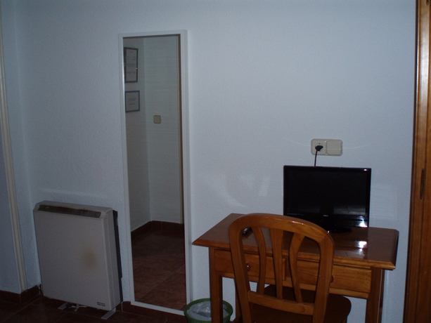 Imagen de la habitación del Hostal Castilla, Chueca. Foto 3