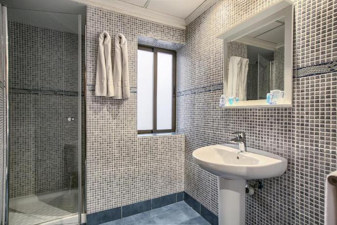 Imagen general del Hostal Castilla Fuenlabrada. Foto 6