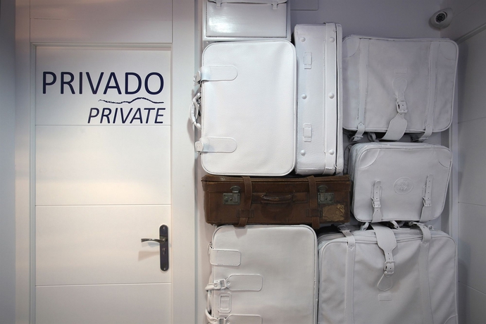 Imagen de los interiores del Hostal Casual Bilbao Gurea. Foto 10