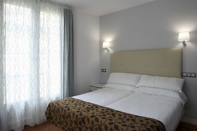 Imagen de la habitación del Hostal Casual Bilbao Gurea. Foto 8