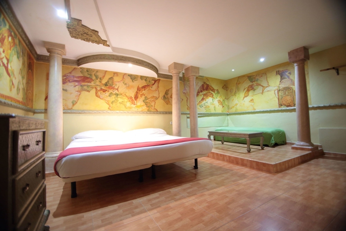 Imagen de la habitación del Hostal Casual De Las Civilizaciones Valencia. Foto 2