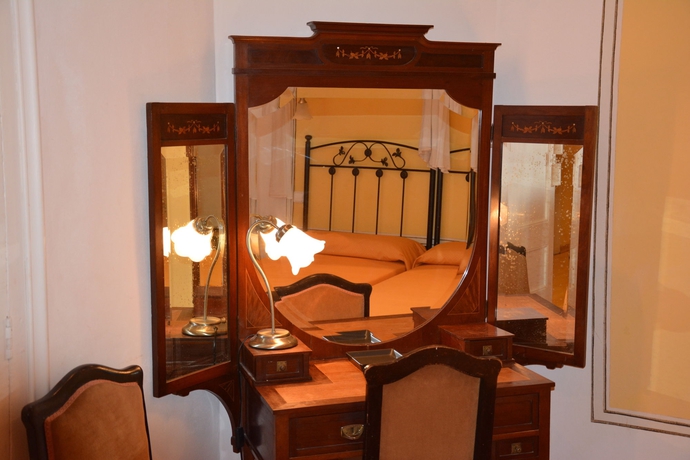 Imagen de la habitación del Hostal Center Inn. Foto 12