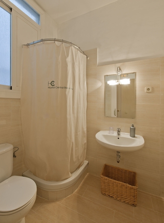 Imagen de la habitación del Hostal Central Barcelona. Foto 4