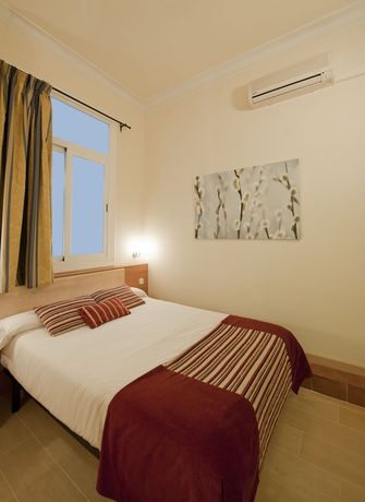 Imagen de la habitación del Hostal Central Barcelona. Foto 16