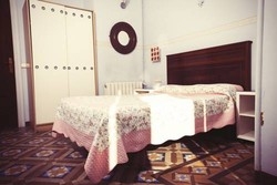 Imagen de la habitación del Hostal Central, Plaza Catalunya. Foto 9