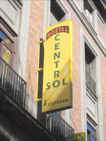 Imagen de los exteriores del Hostal Centro Sol, Madrid. Foto 8