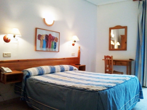 Imagen de la habitación del Hostal Centro, Toledo. Foto 6