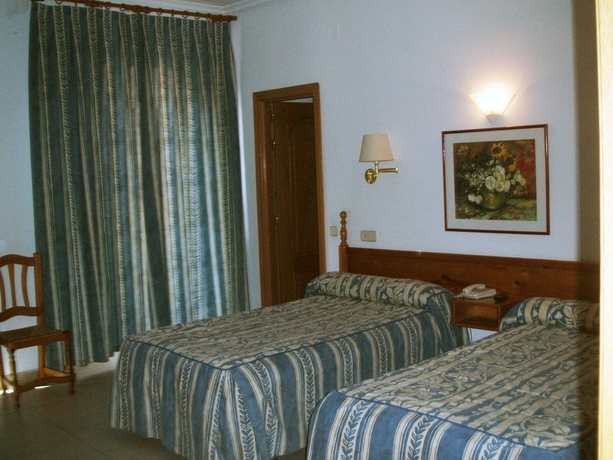 Imagen de la habitación del Hostal Centro, Toledo. Foto 12