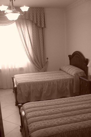 Imagen de la habitación del Hostal Cerezo. Foto 9