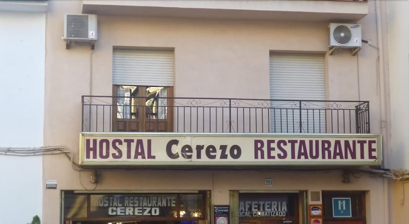 Imagen general del Hostal Cerezo. Foto 2