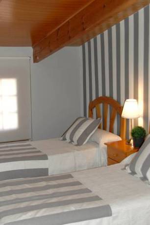 Imagen de la habitación del Hostal Cervantes, Ajalvir. Foto 8