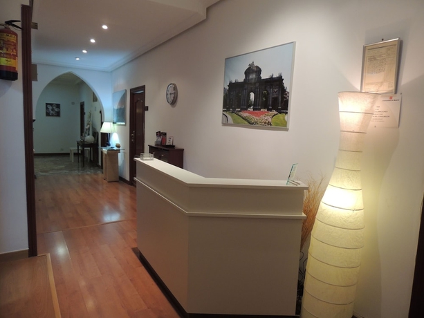 Imagen de los interiores del Hostal Cervantes, Madrid. Foto 18