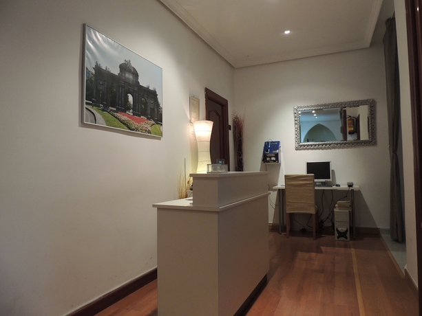 Imagen de los interiores del Hostal Cervantes, Madrid. Foto 19