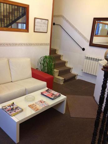 Imagen de los interiores del Hostal Cervantes, Valdemoro. Foto 17