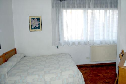 Imagen de la habitación del Hostal Charo II. Foto 3