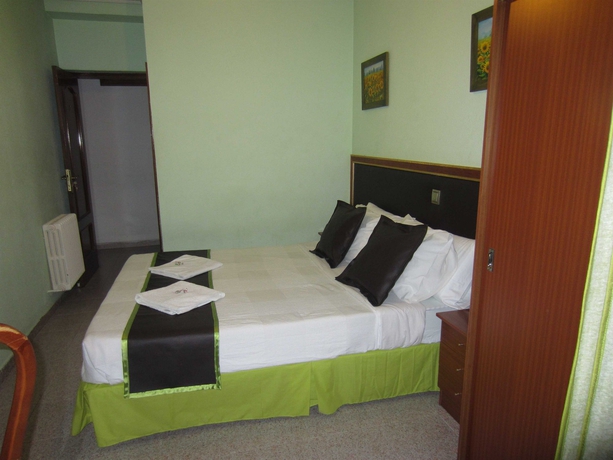 Imagen de la habitación del Hostal Chelo. Foto 14