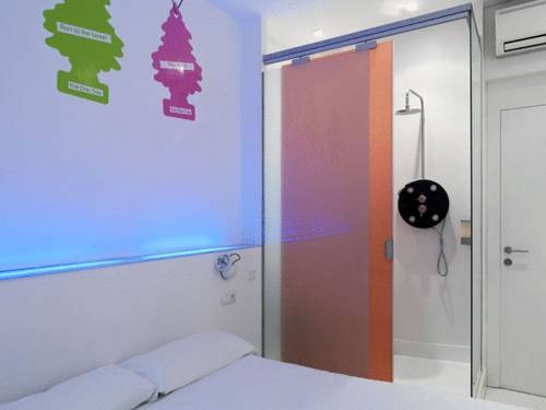 Imagen general del Hostal Chic and Basic Tallers. Foto 5