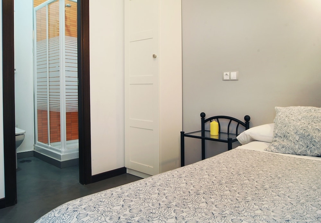 Imagen de la habitación del Hostal Cibeles, Malasa&ntilde;a. Foto 6