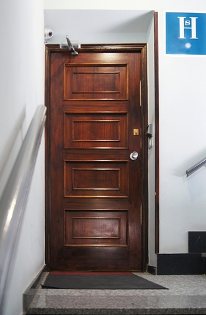 Imagen de los interiores del Hostal Cibeles, Malasa&ntilde;a. Foto 13