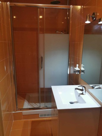 Imagen de la habitación del Hostal City INN, Lisboa. Foto 5