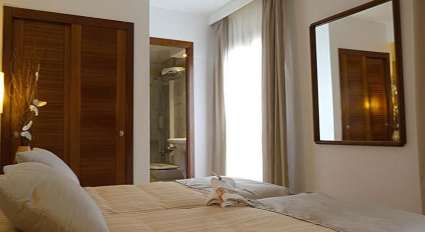 Imagen de la habitación del Hostal Ciutadella, Ciudadela. Foto 5