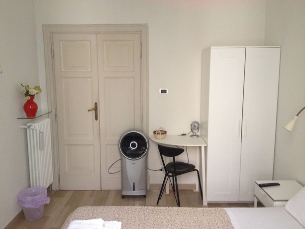 Imagen de la habitación del Hostal Colazione Al Vaticano. Foto 8