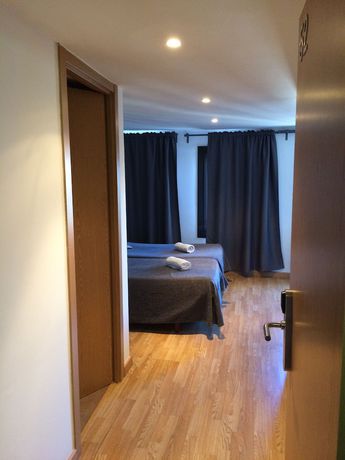 Imagen de la habitación del Hostal Colkida. Foto 12