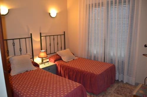 Imagen de la habitación del Hostal Colmenar. Foto 10