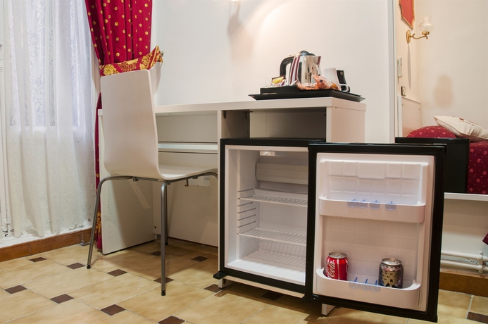 Imagen de la habitación del Hostal Comercial. Foto 5