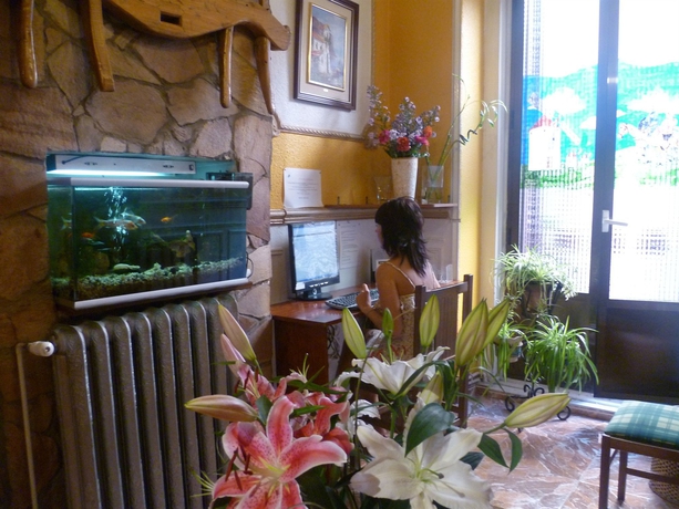 Imagen de los interiores del Hostal Comercial. Foto 16