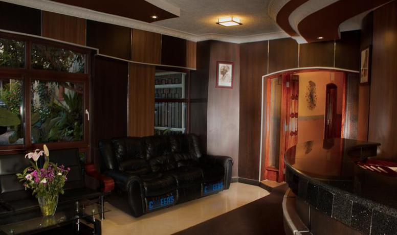 Imagen general del Hostal Comfort Gardens. Foto 2