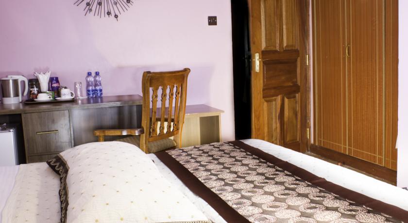 Imagen general del Hostal Comfort Gardens. Foto 4